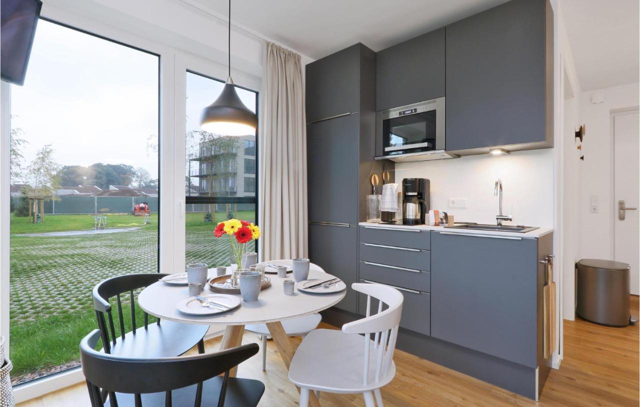 Gorgeous Apartment In Lembruch-Duemmer See 외부 사진