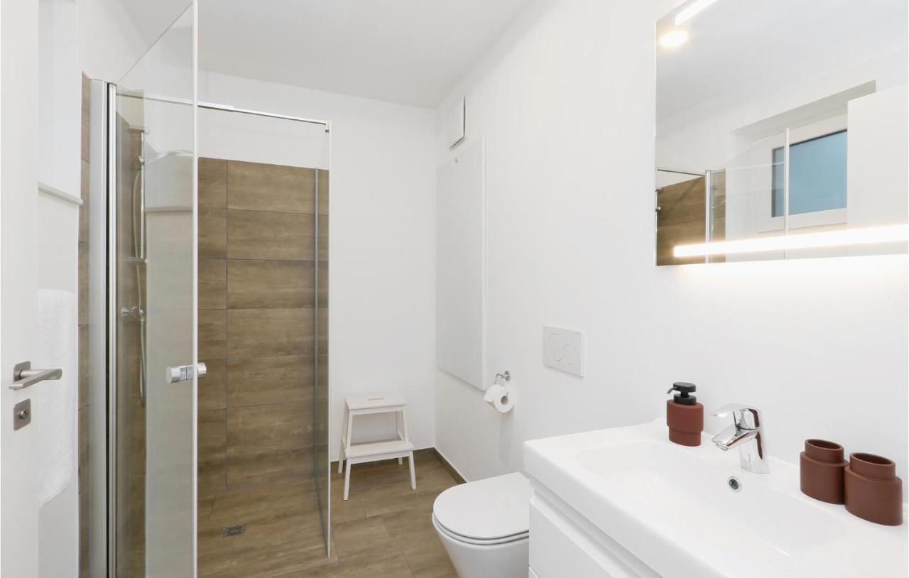 Gorgeous Apartment In Lembruch-Duemmer See 외부 사진